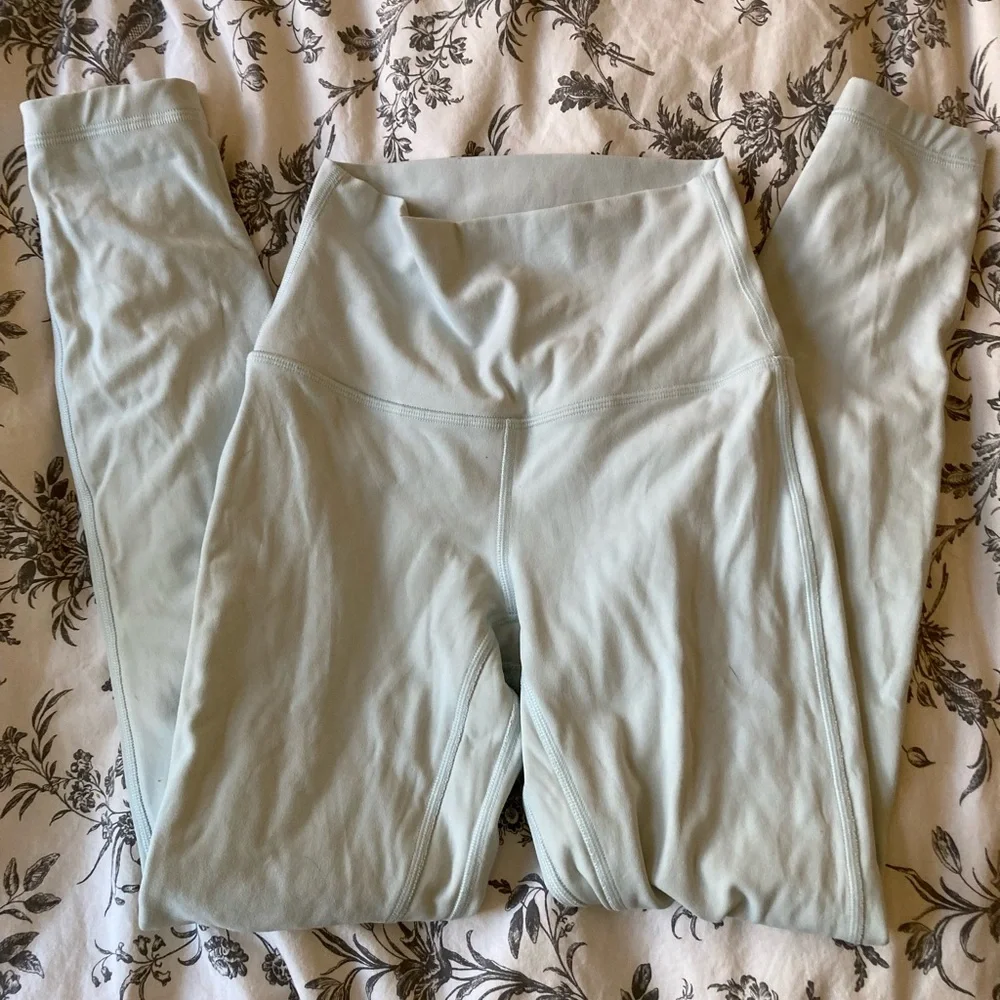Lulu lemon double lined high rise leggings - Picture 1 of 3